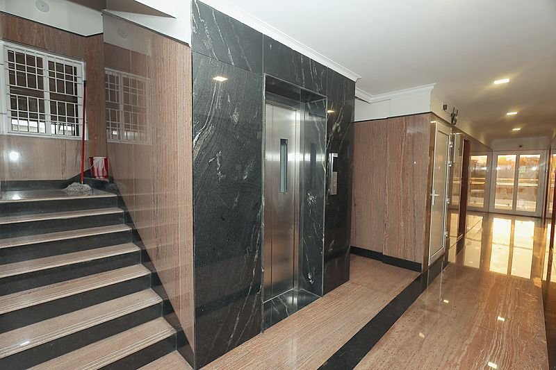 Lift lobby and staircase at SRK Clasic