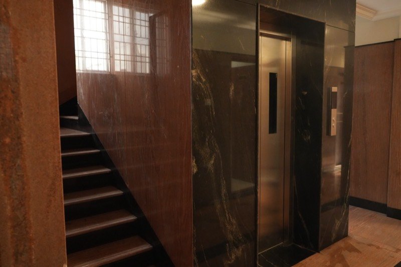 Lift lobby and staircase